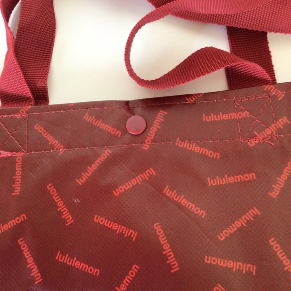 LULULEMON LARGE REUSABLE TOTE BAG - Picture 9 of 11